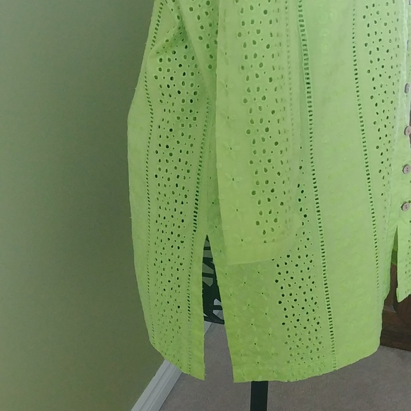 🌟HOST PICK🌟 Top, size L, "KERRYBROOKE" - Picture 4 of 7